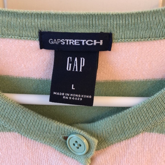 Gap long sleeve button down cardigan. Pink and green and perfect for Spring! - Picture 2 of 2